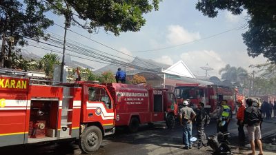Layanan Pemadaman Kebakaran Tak Dipungut Biaya