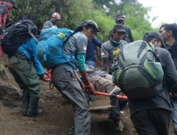 Mendaki Gunung Kegiatan Ekstrem yang Penuh Risiko, Waspada Sebelum Berpetualang